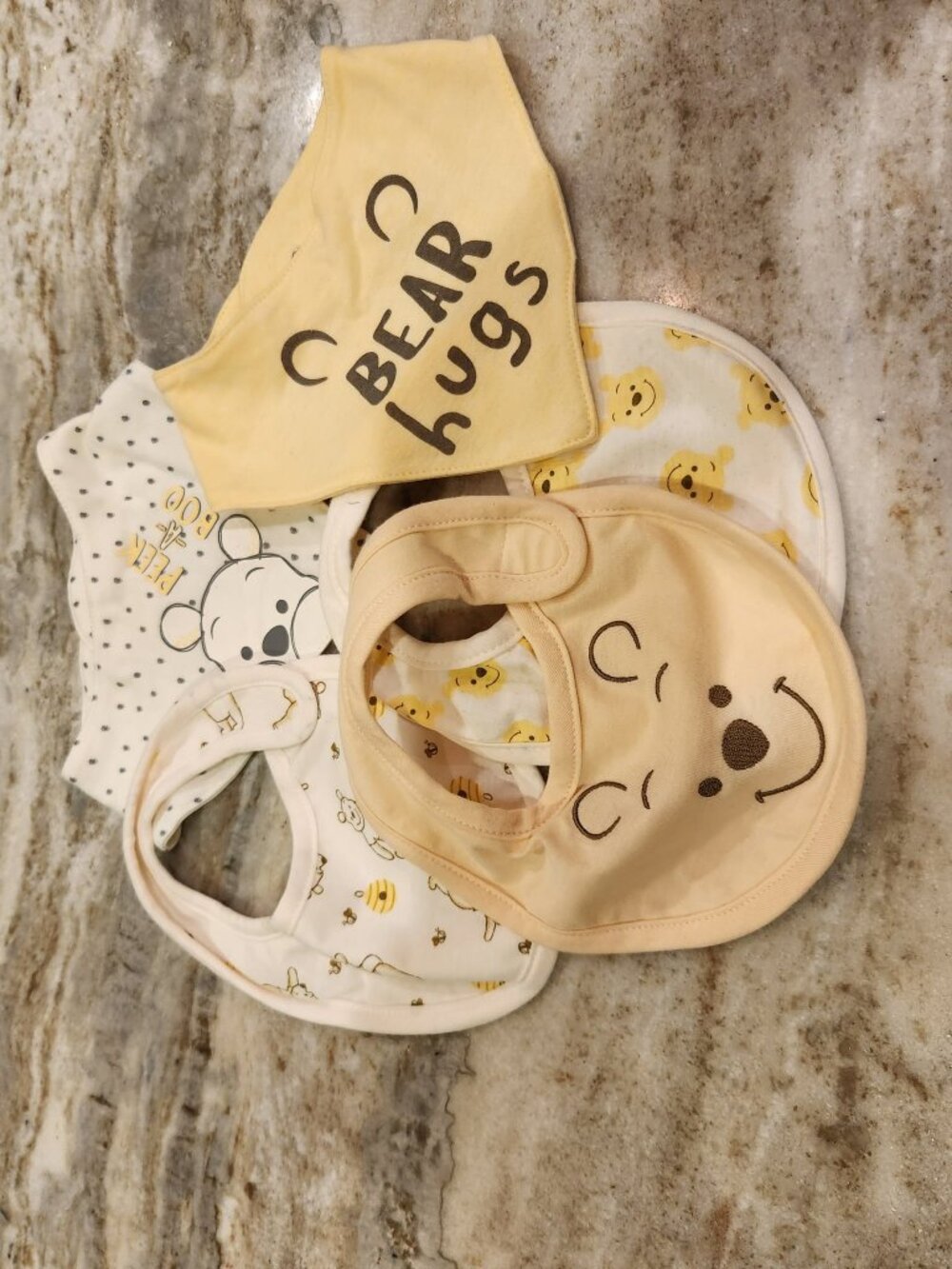 Disney Baby Winnie the Pooh baby bibs, Set of 5